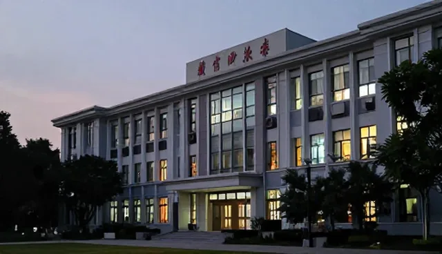 超级提示词在实际应用中的使用误区与优化策略